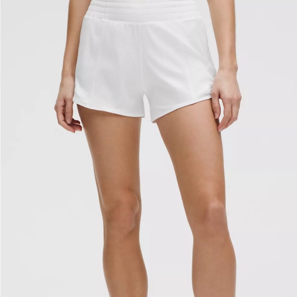 Lululemon Hotty Hot Short